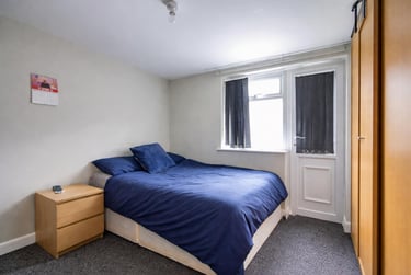 8 bed house, Merthyr Street, Cathays, Cardiff, CF244JL - Image 4